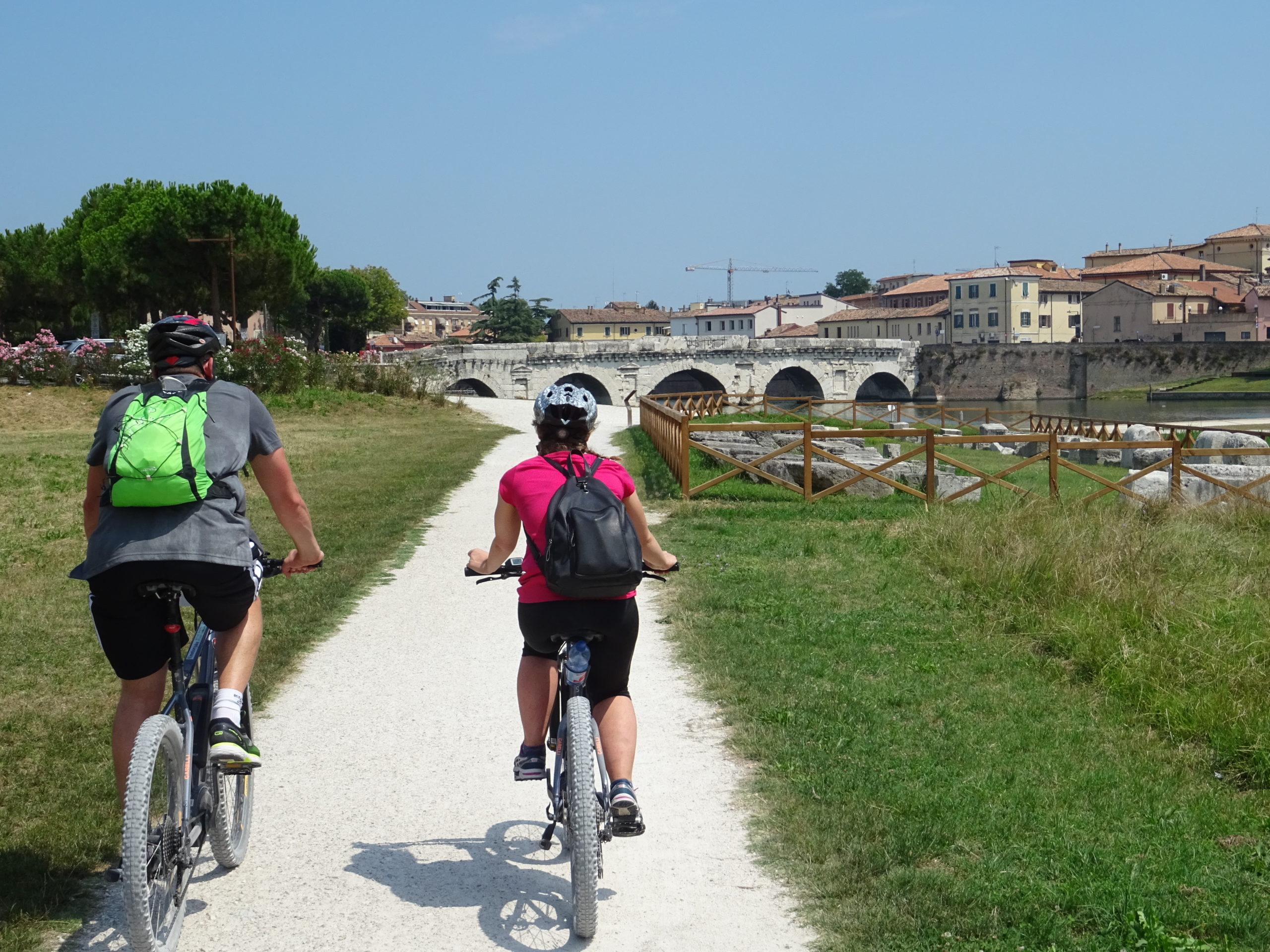 Noleggio e-Bike: Vacanze ed Eco-Sostenibilità